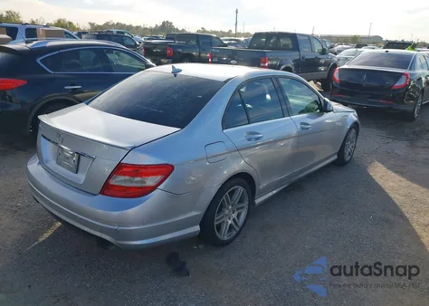 2009 Mercedes-Benz C 350 Sport from USA, damaged, VIN WDDGF56X99R071162